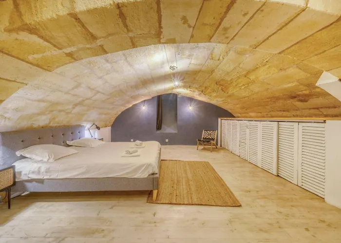 Loft D'exception Dans Un Ancien Chai Avec Parking Et Terrasse - Coeur De 公寓 波尔多