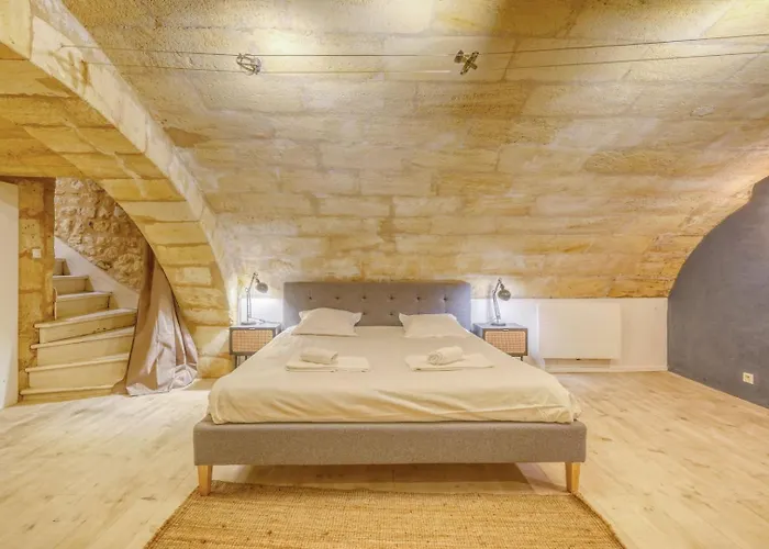 Loft D'exception Dans Un Ancien Chai Avec Parking Et Terrasse - Coeur De * 波尔多