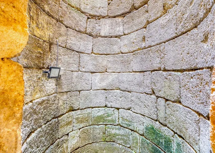 Apartment Loft D'exception Dans Un Ancien Chai Avec Parking Et Terrasse - Coeur De *