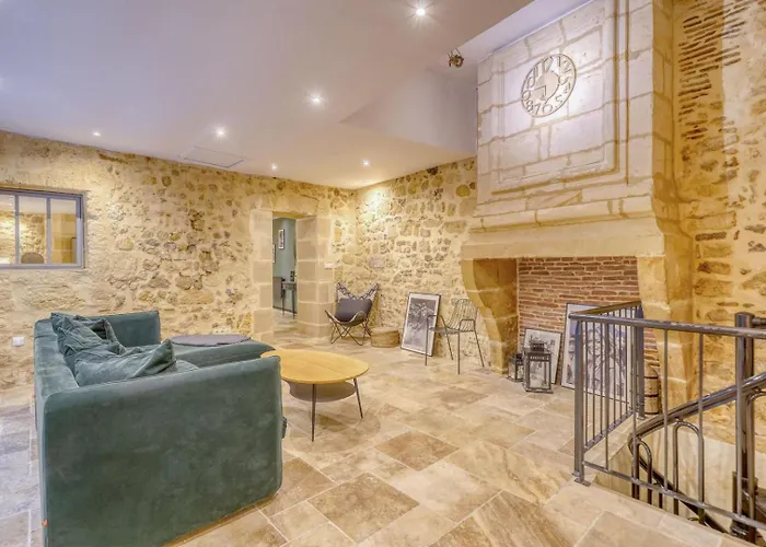 Loft D'exception Dans Un Ancien Chai Avec Parking Et Terrasse - Coeur De Bordeaux