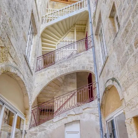 Apartment Loft D'exception Dans Un Ancien Chai Avec Parking Et Terrasse - Coeur De Bordeaux