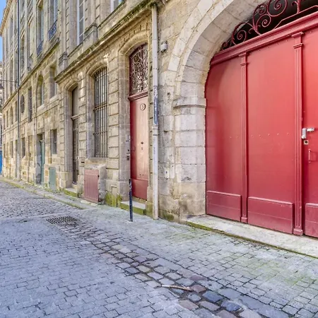Loft D'exception Dans Un Ancien Chai Avec Parking Et Terrasse - Coeur De